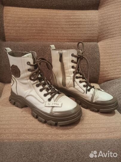 Кожаные ботинки