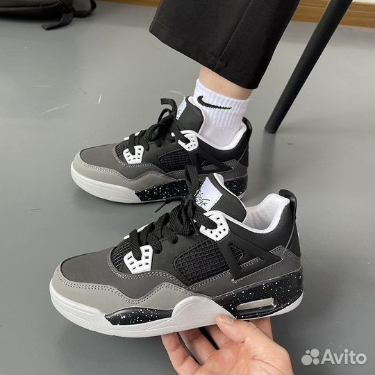 Nike air jordan 4 retro fear