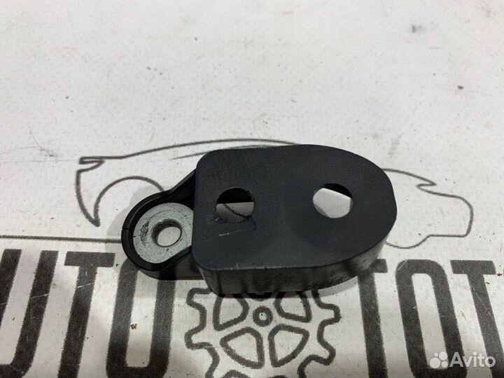 Кронштейн обшивки двери Bmw 745 E65 N62B44 2004