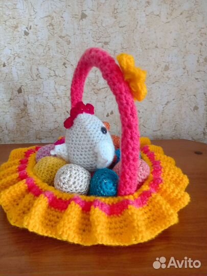 Вязаная курочка пасхальная