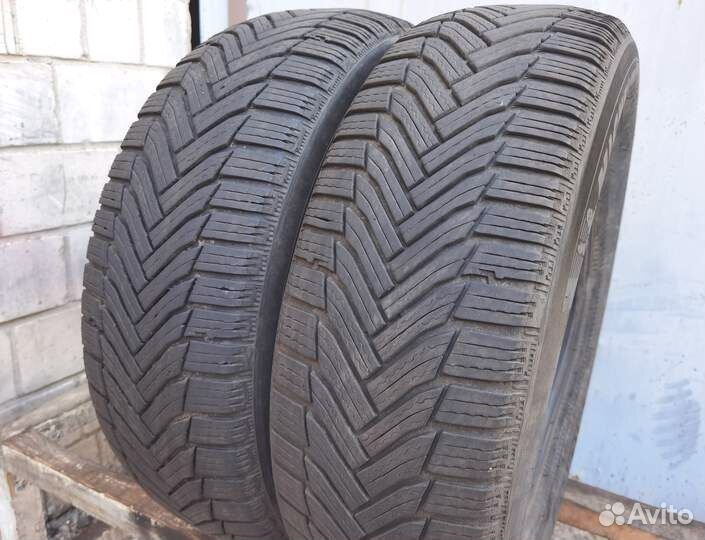 Michelin Alpin 6 215/65 R16 98H