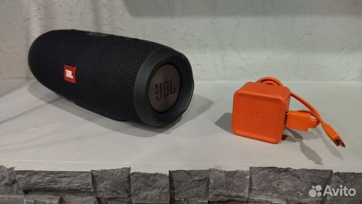 Блютуз колонка jbl