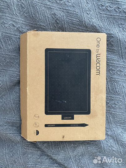 One by wacom small ctl 472 n