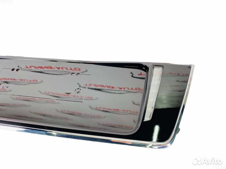 Накладка под номер на 5-ю дверь Lexus LX570 G4274