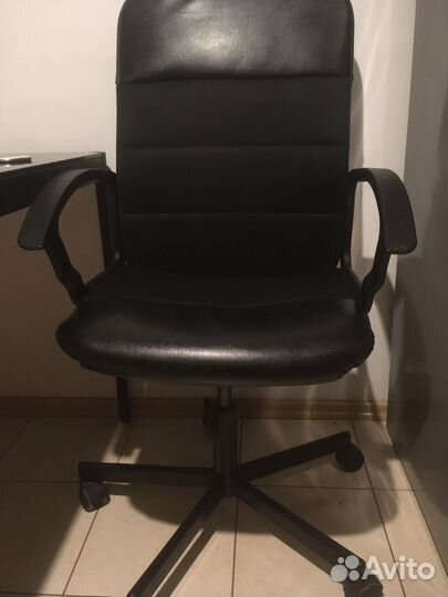 Компьютерное кресло