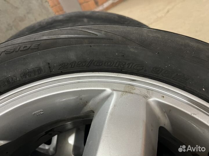 Шины диски и колеса R16/215/60