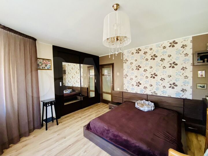 3-к. квартира, 74 м², 4/11 эт.