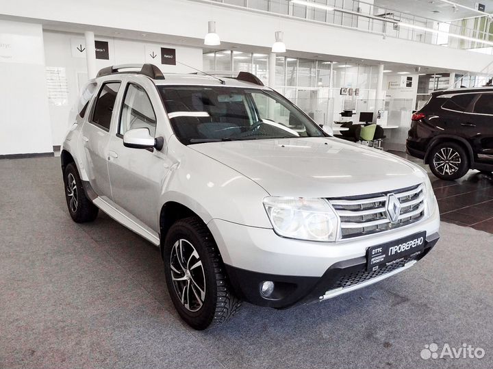 Renault Duster 2.0 AT, 2012, 196 002 км