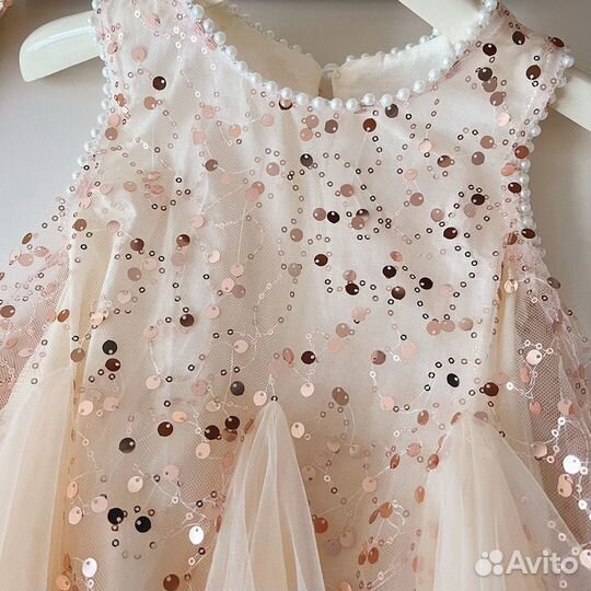 Нарядное платье для девочки 98-110