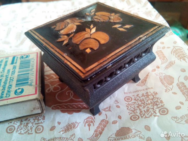 Подарки, сувениры, украшения, статуэтки, фигурки