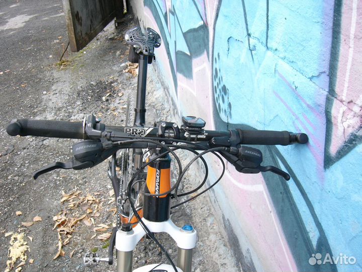 Велосипед на раме Forward 1000 (карбон)