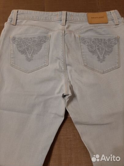 Джинсы женские