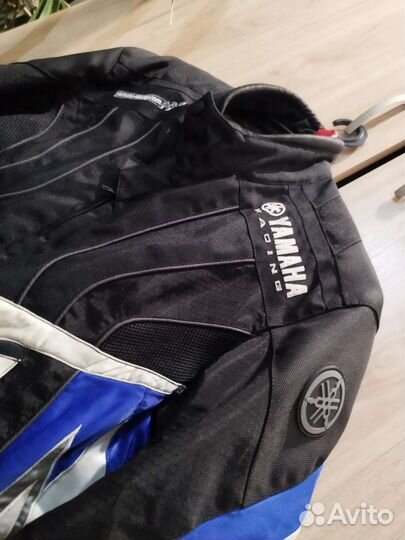Yamaha Мотокуртка женская 46 размер