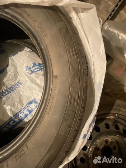 Nexen N'Fera SU1 205/60 R16