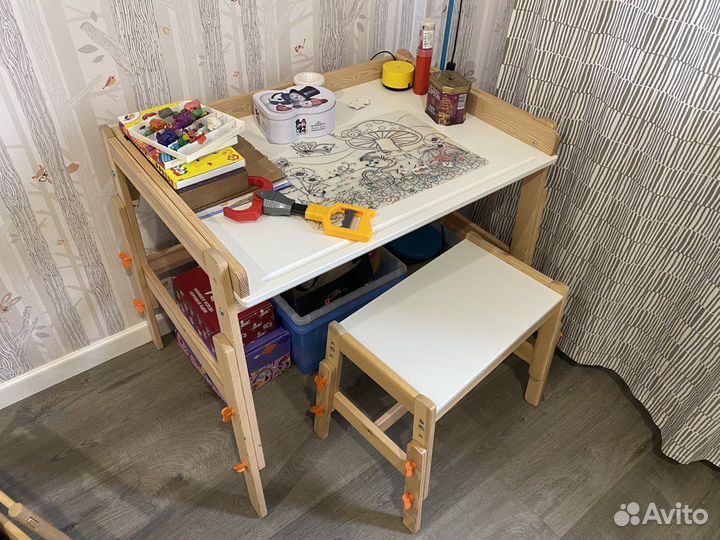 Детский стол и скамья Икеа
