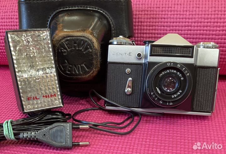 Zenit TTL ; ет; Е-фотоаппараты
