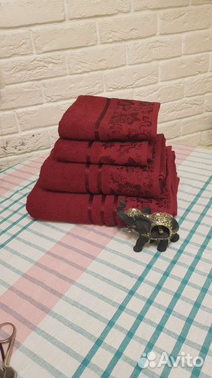 Набор махровых полотенец
