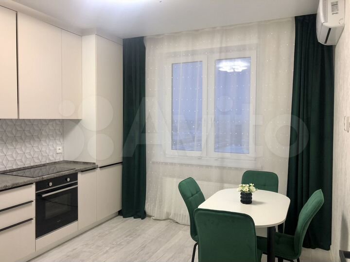 2-к. квартира, 54 м², 15/16 эт.