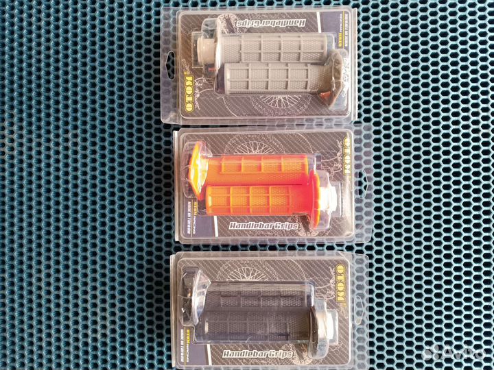 Грипсы lock- on