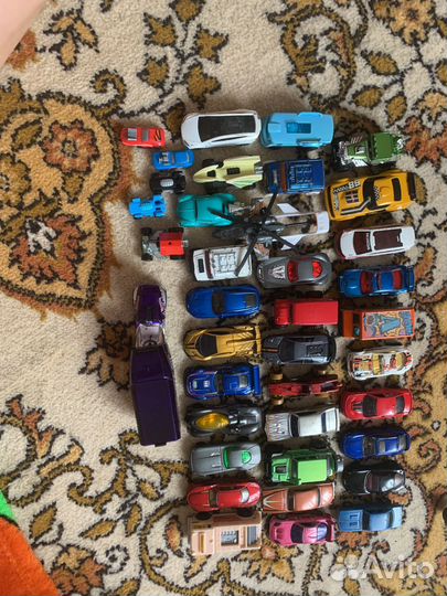 Машинки хотвилс