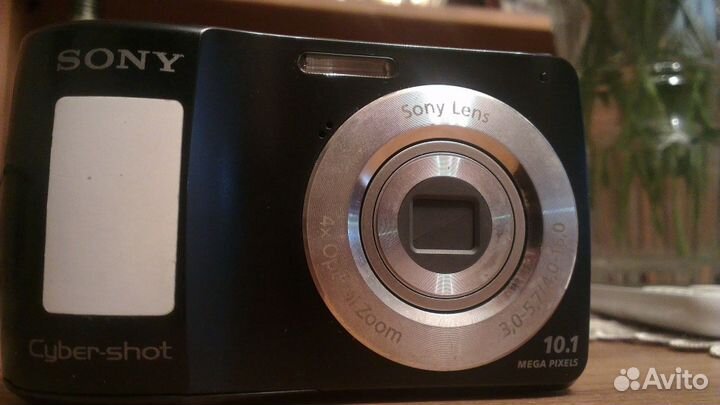 Цифровой фотоаппарат Sony Cyber-shot DSC-S3000