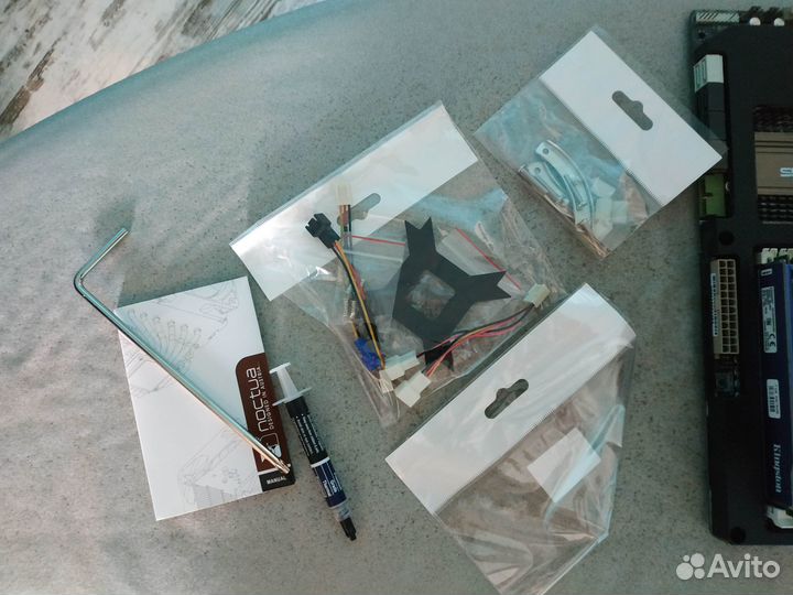 Мат.плата asus Z77 +i73770K +озу16Гб +кулер NH-D14