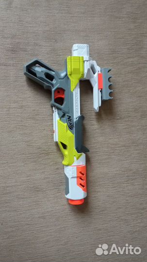 Бластеры Nerf пакетом