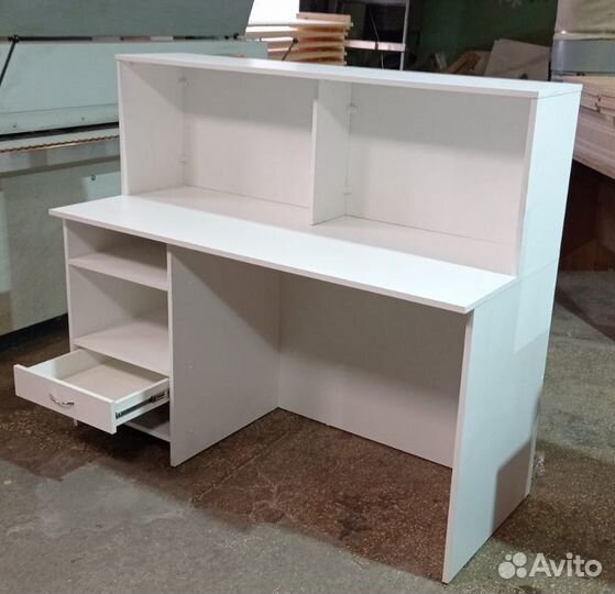 Стойка ресепшен Ozon в наличии