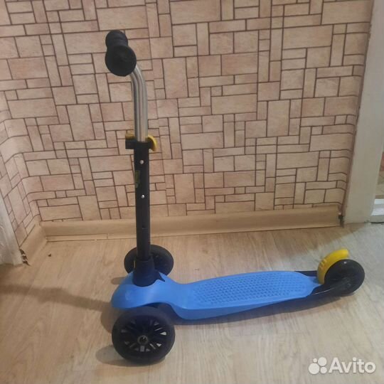 Самокат детский трехколесный бу