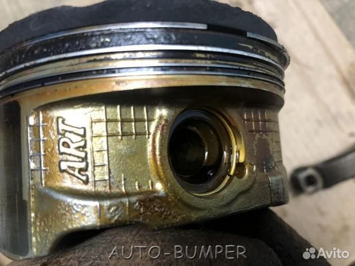 Lexus GS300 2005- Поршень двигателя правый