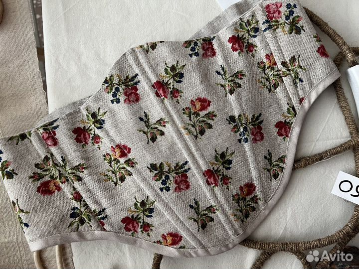 Корсаж ручной работы