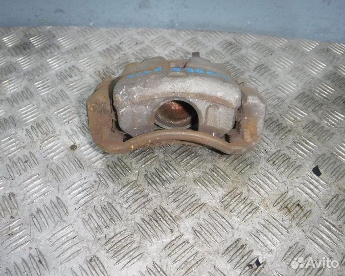 Kia Ceed 2 Суппорт передний левый