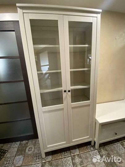 Стенка IKEA hemnes хемнес(витрины/тумба/полка)