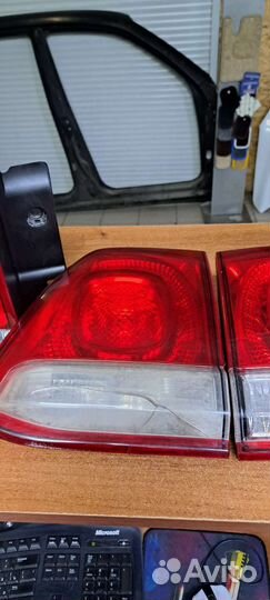 Задние фонари toyota land cruiser 200 2011