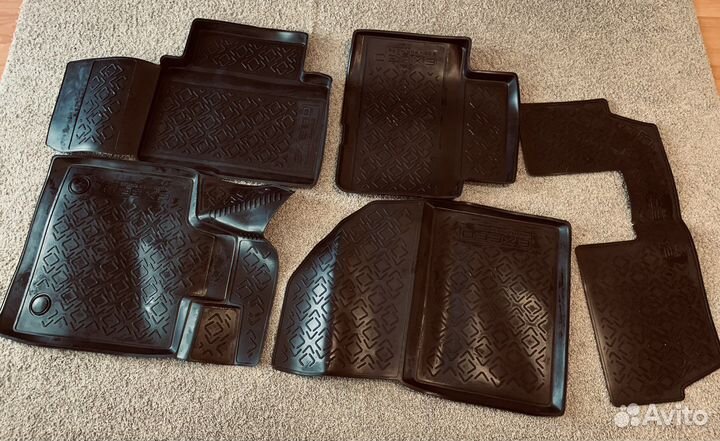 Коврики резиновые на exeed VX