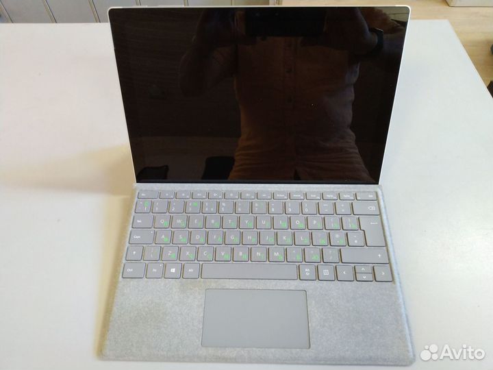 Microsoft surface pro 5