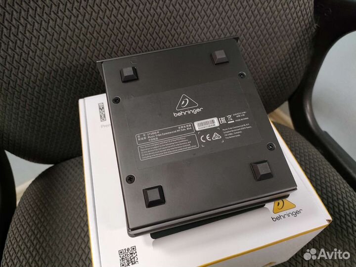 Behringer Studio M контроллер мониторов