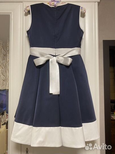 Платье для девочки нарядное