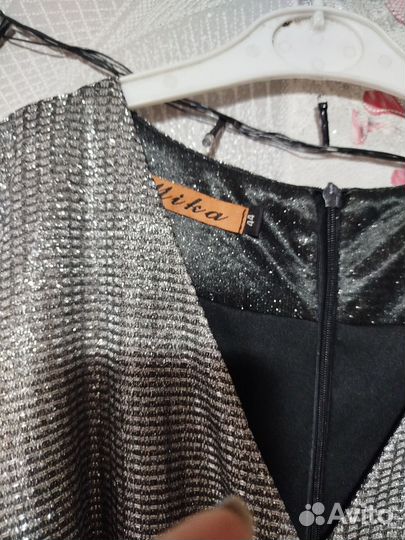 Вечернее платье 42 44 короткое