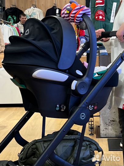 Автокресло cybex