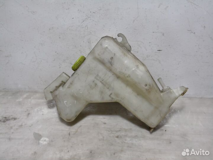 Расширительный бачок Ниссан Альмера Н16