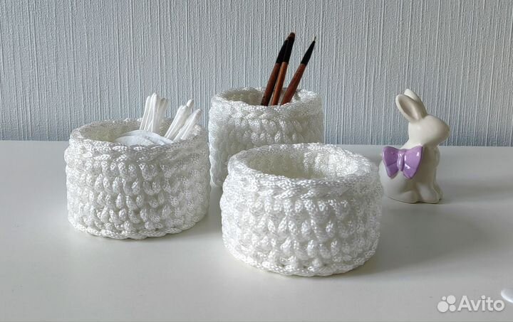 Вязаные корзинки ручной работы