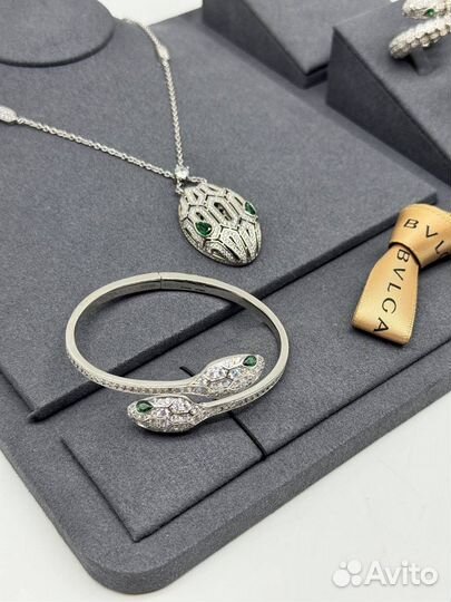 Bvlgari serpenti колье