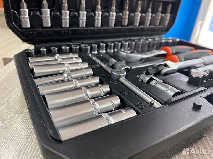 Набор головок 91 пр. 1/4DR Pro(новый)