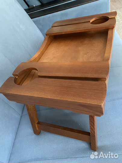 Столик для завтрака в постель