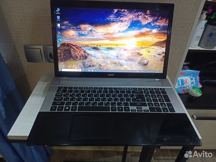 Acer 17.3/Intel i7/8gb