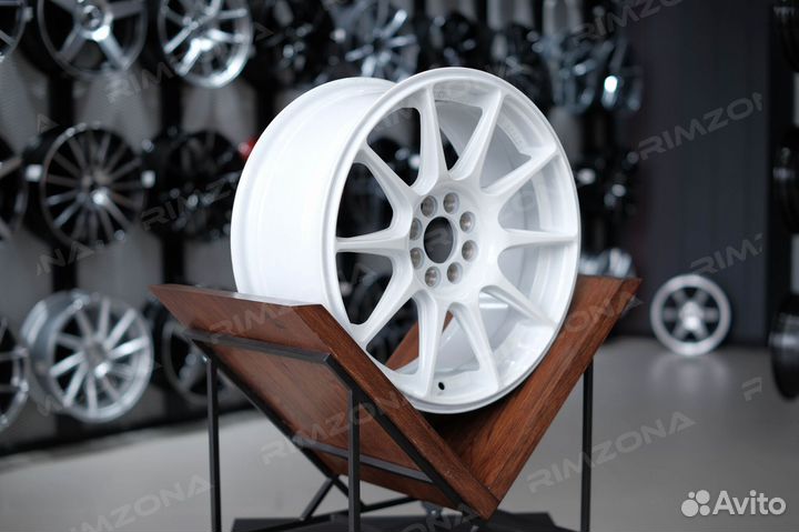 Литые диски XXR R17 на X-Ray. Арт825