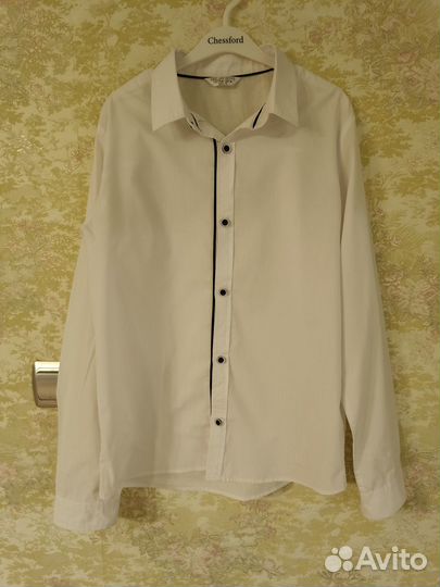 Рубашки школьные для мальчика р 164 Gloria Jeans