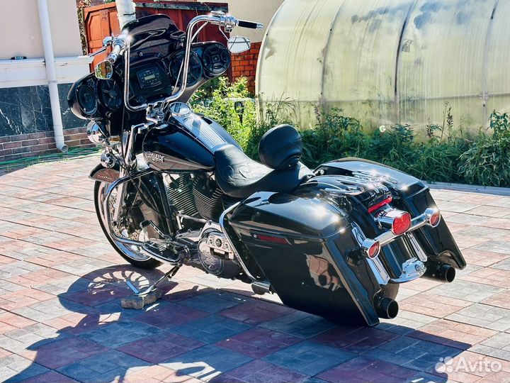 Harley Davidson Road King Classic Custom 2011