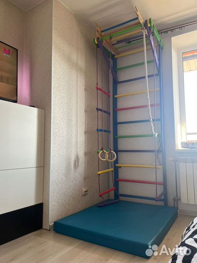 Шведская стенка с матом